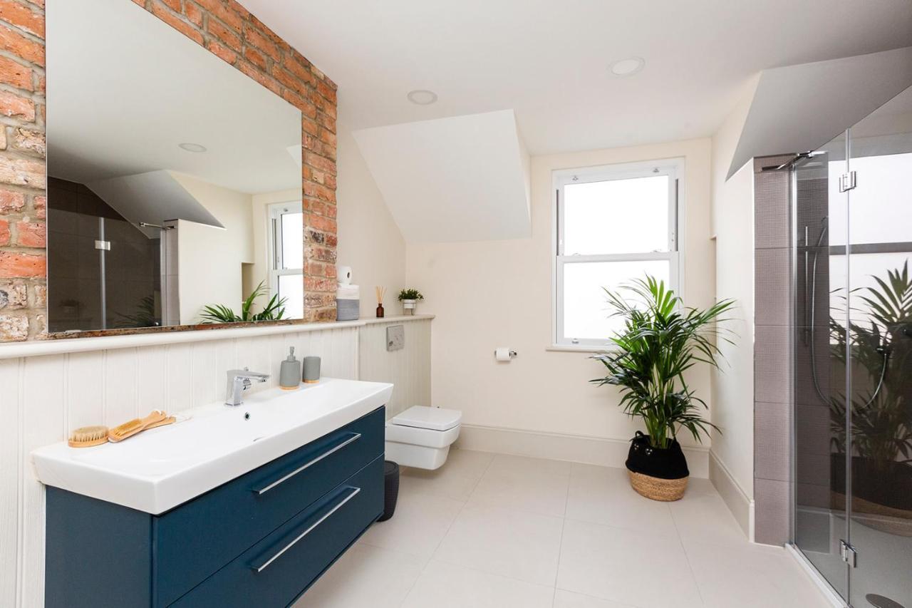 Stunning Seaside Apartment Over 3 Floors Near Margate Westgate-on-Sea Экстерьер фото