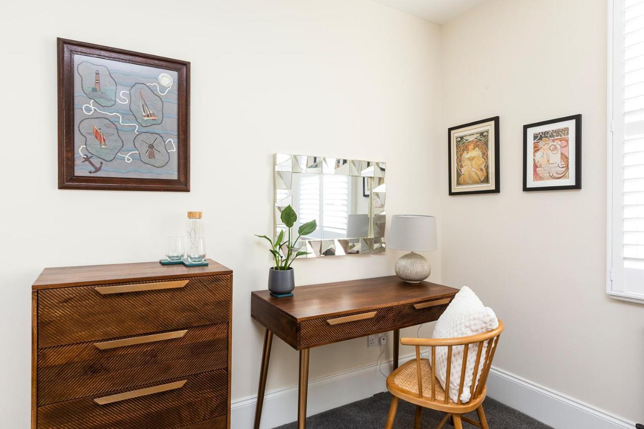 Stunning Seaside Apartment Over 3 Floors Near Margate Westgate-on-Sea Экстерьер фото