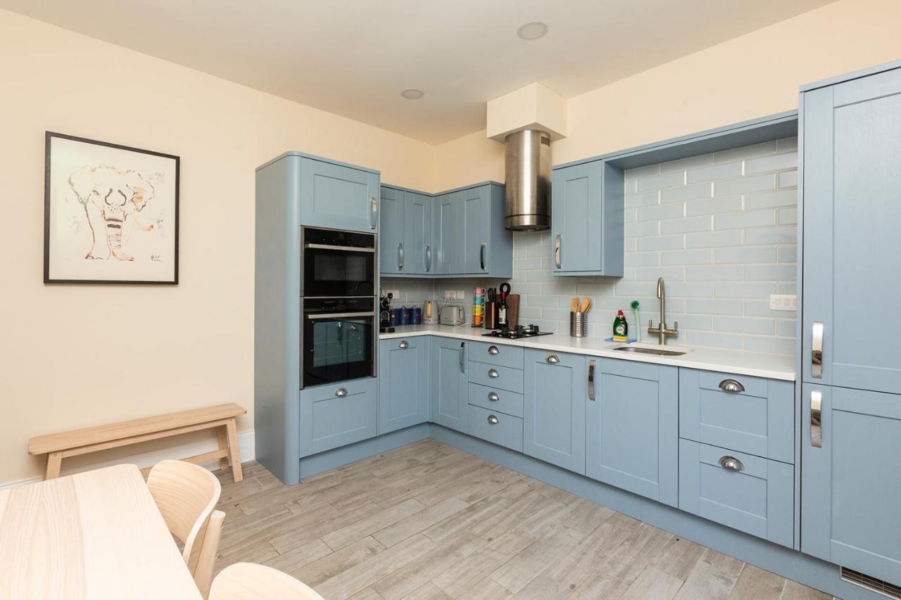 Stunning Seaside Apartment Over 3 Floors Near Margate Westgate-on-Sea Экстерьер фото